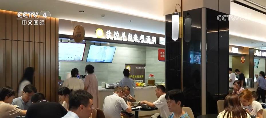 企業(yè)生產(chǎn)經(jīng)營狀況好轉(zhuǎn) 社會服務(wù)業(yè)和住宿餐飲指數(shù)連續(xù)兩個月上升(圖2)