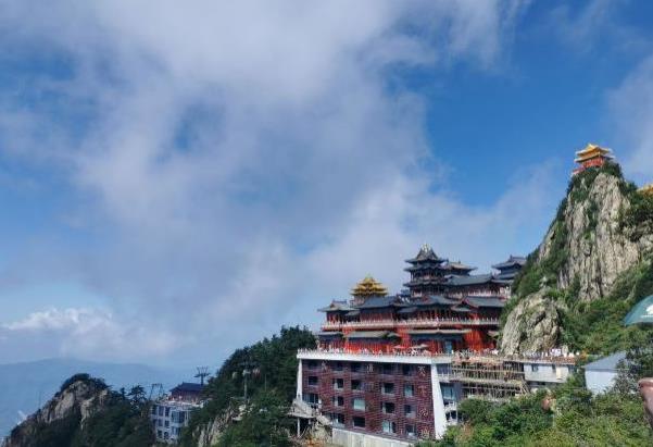洛陽老君山風景區(qū)門票優(yōu)惠政策2024