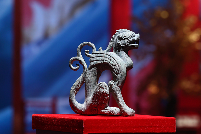 大張偉蔡國(guó)慶聯(lián)合嗨唱 2024北京臺(tái)春晚有哪些亮點(diǎn)?(圖2) 大張偉蔡國(guó)慶聯(lián)合嗨唱 2024北京臺(tái)春晚有哪些亮點(diǎn)?(圖2)