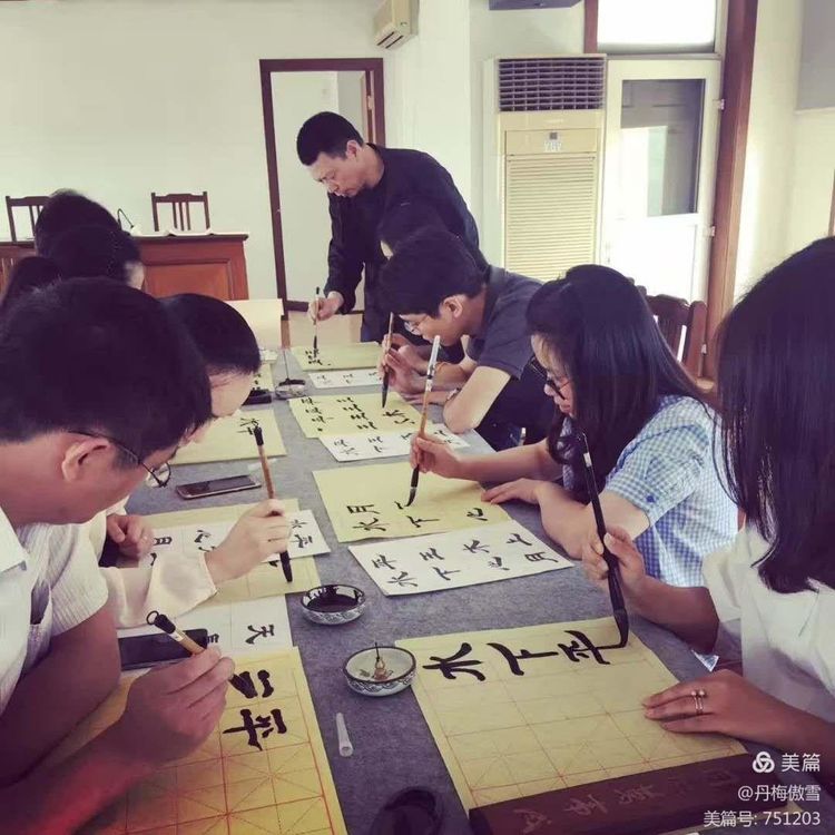 博采萬象貫古通今，筆神墨仙傳承千年——記中國抄經第一人，萬福圖騰創始人江南余良先生(圖33)
