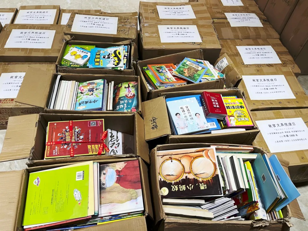 “相贈(zèng)好書 悅讀同行”｜翻越千里 與瓦里灘小學(xué)共享書香(圖6)