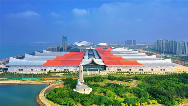 國貿(mào)地產(chǎn)榮登中國房地產(chǎn)綜合實(shí)力TOP20(圖9)