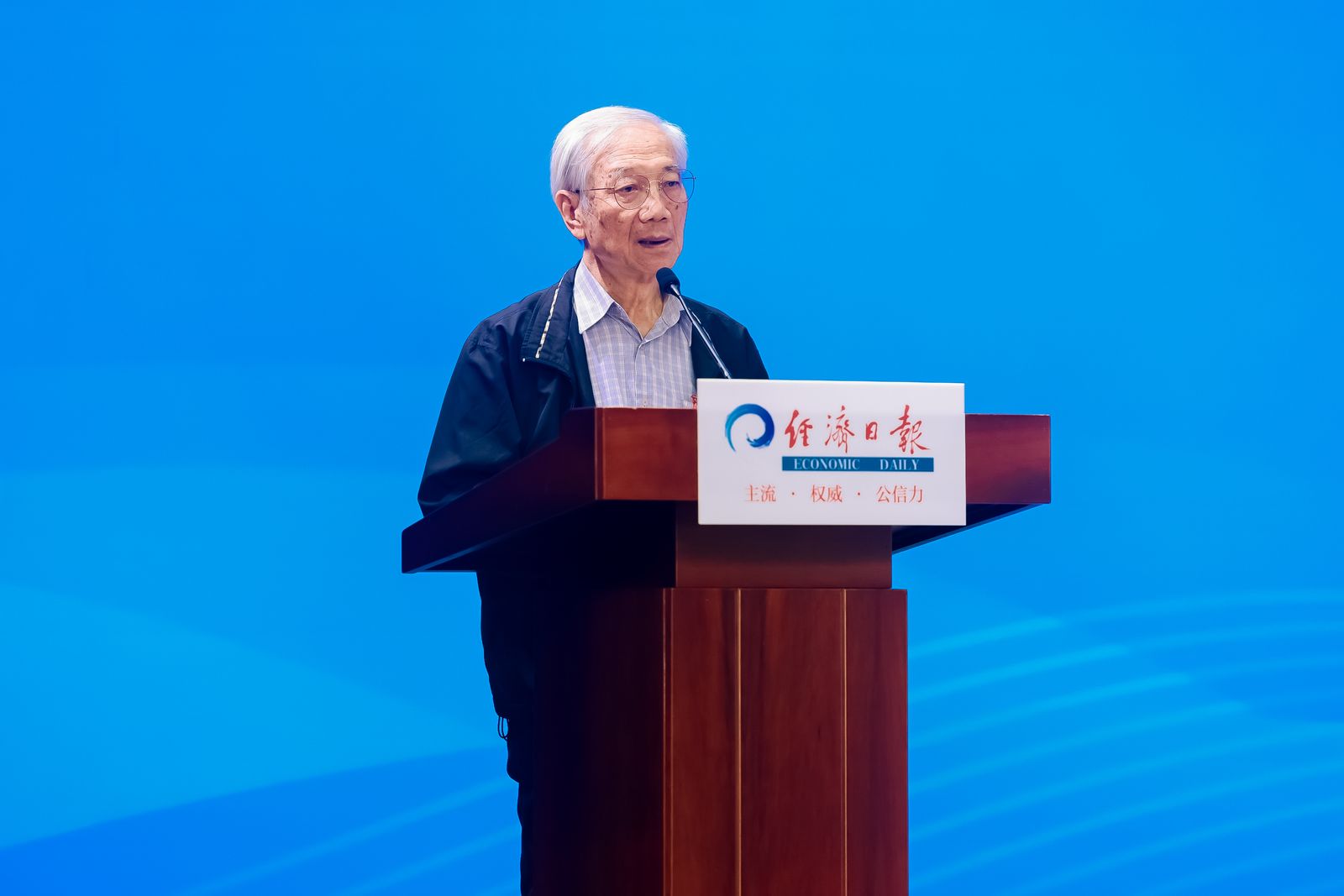 曾昭旭：“新孝道”有了新表達(dá)